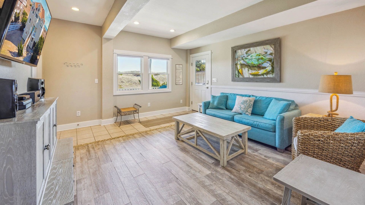 Photo of Bedroom in Waves