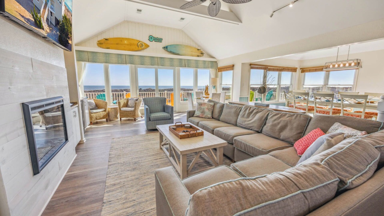 Photo of Bedroom in Waves