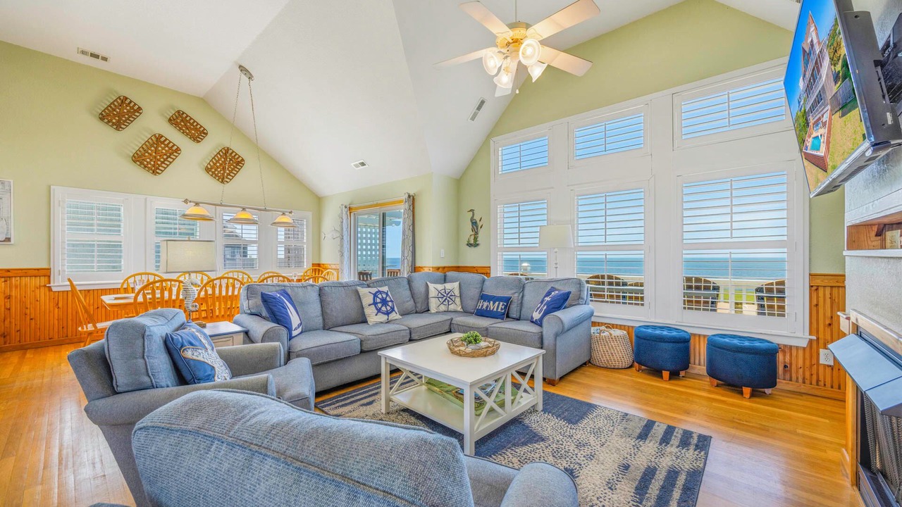 Photo of Bedroom in Wind Over Waves