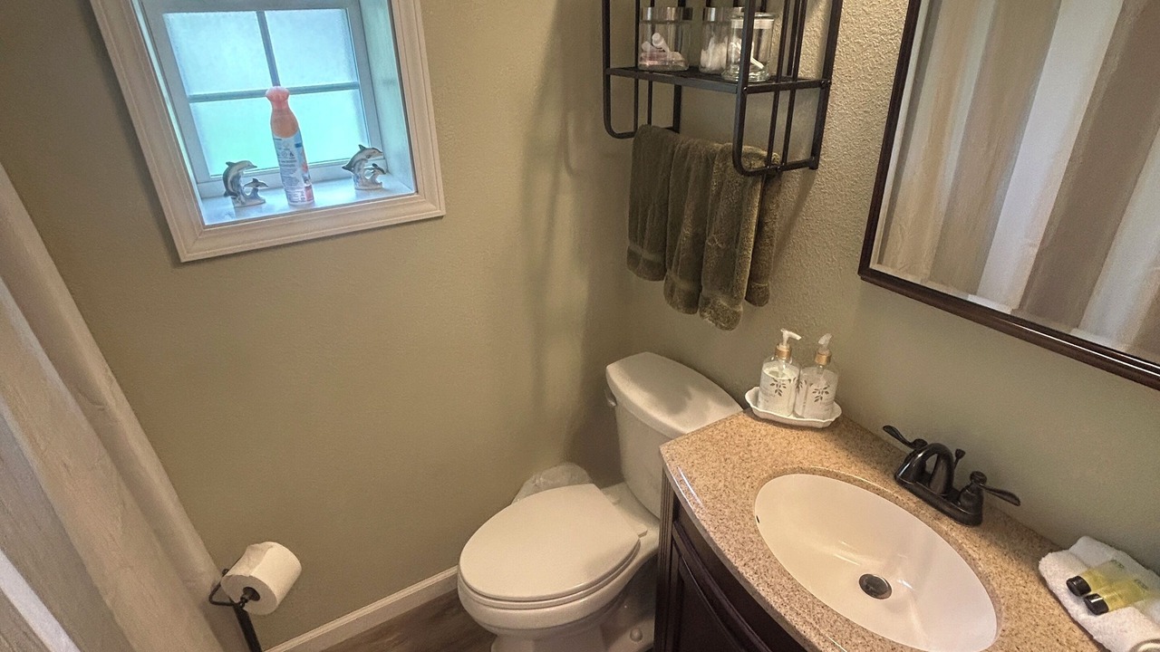 Photo of Bathroom in Benton