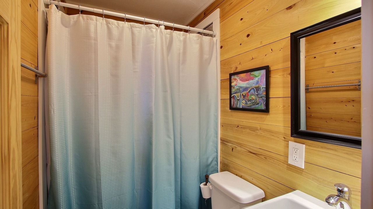 Photo of Bathroom in Rodanthe