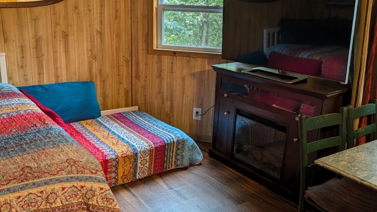 Photo of Bedroom in Leitchfield