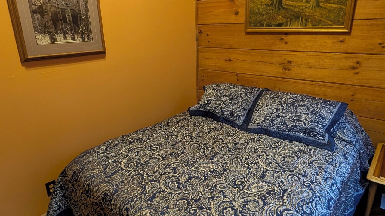 Photo of Bedroom in Waynesville