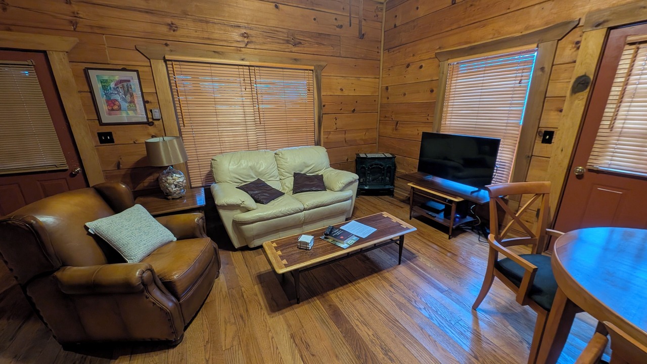 Photo of Livingroom in Waynesville