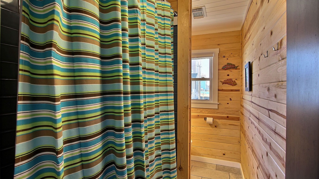 Photo of Bathroom in Rodanthe