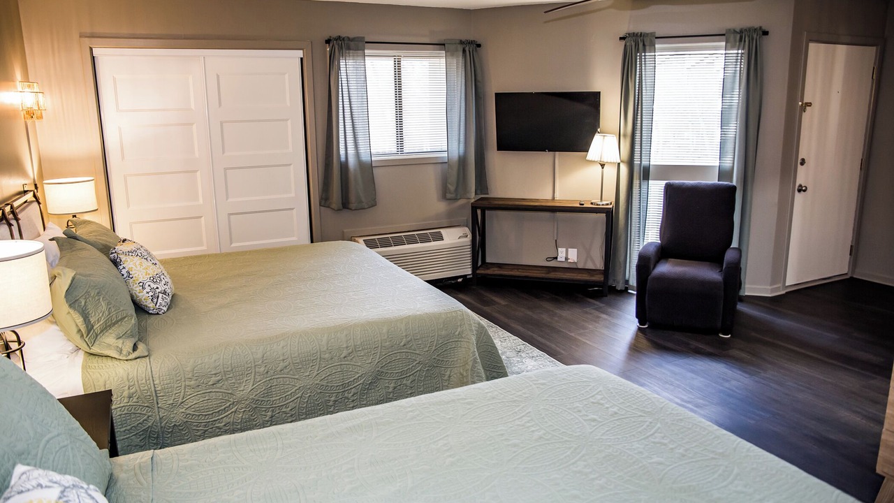 Photo of Bedroom in Fairfield Glade