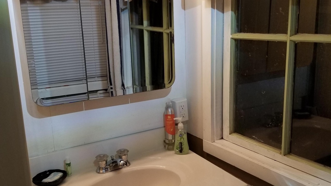 Photo of Bathroom in Moneta