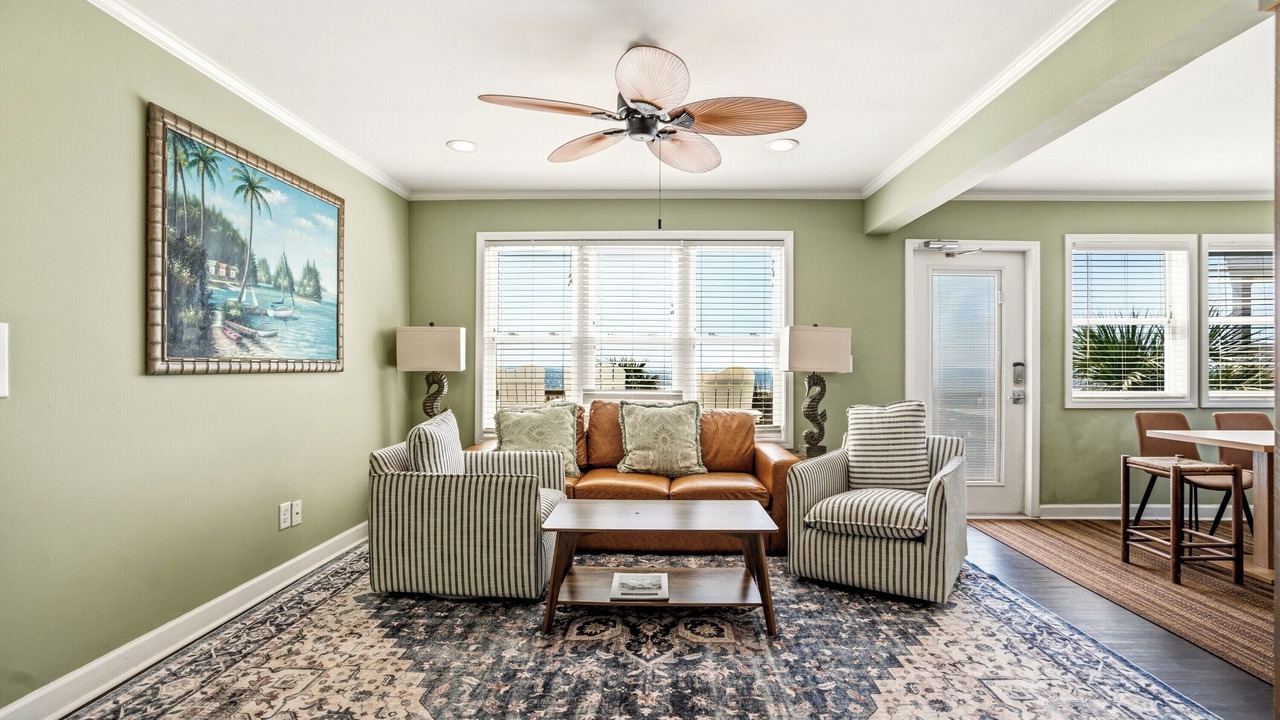 Photo of Livingroom in Cherry Grove Beach