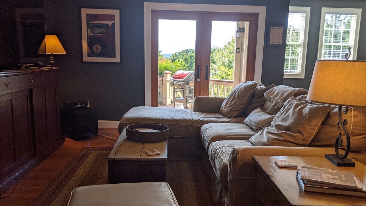 Photo of Livingroom in Haw Creek