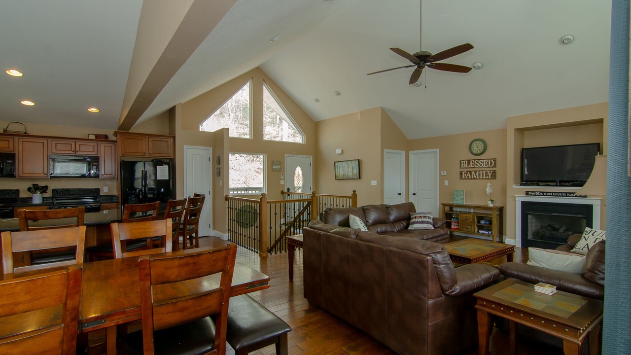 Photo of Livingroom in La Follette
