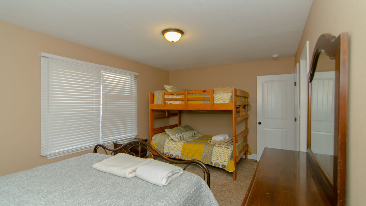 Photo of Bedroom in La Follette