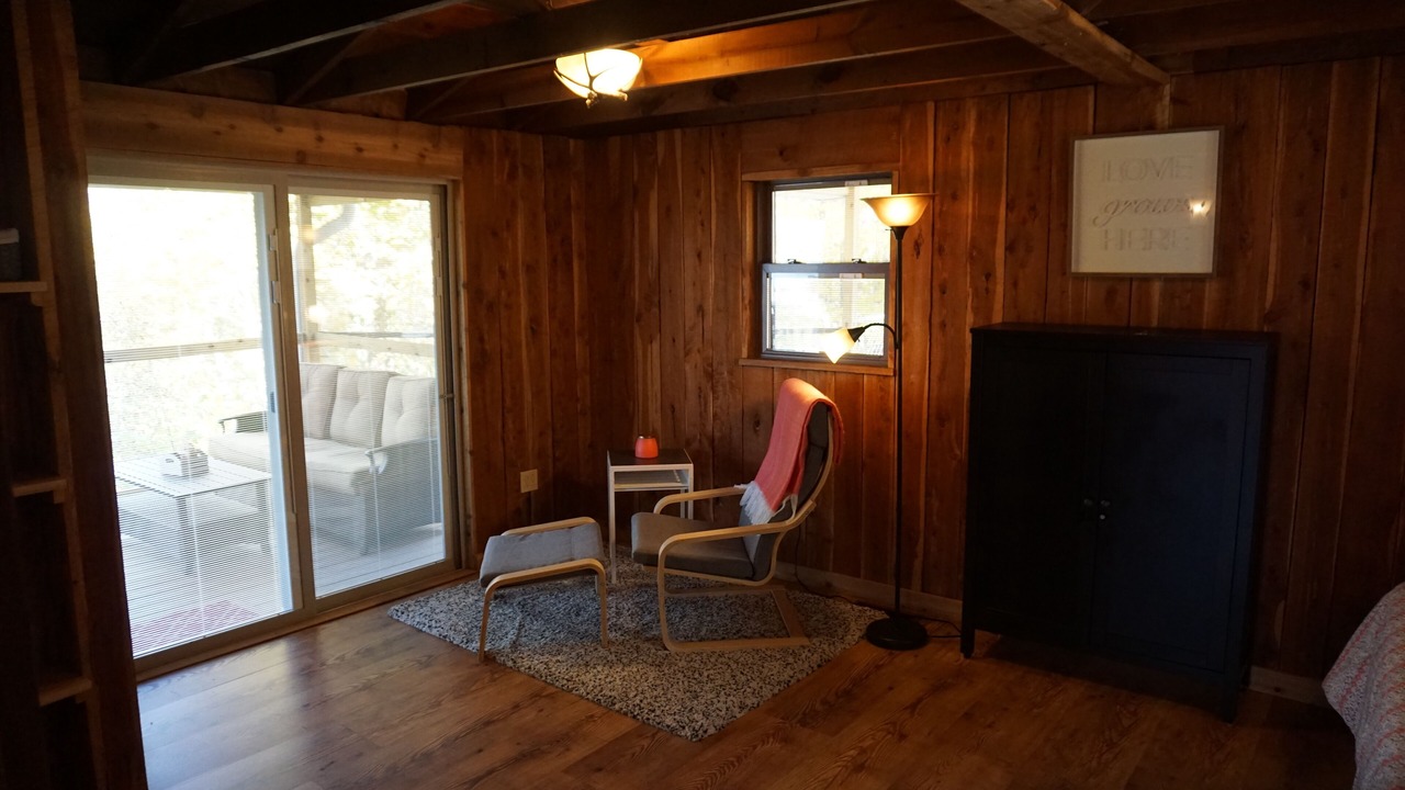 Photo of Livingroom in Monticello