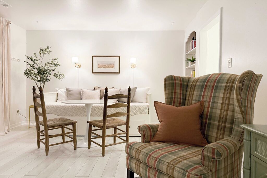 Photo of Livingroom in Greensboro