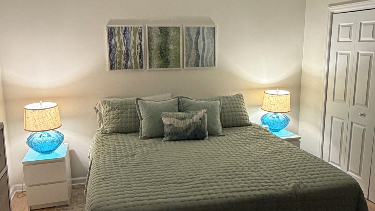 Photo of Bedroom in Black Mountain