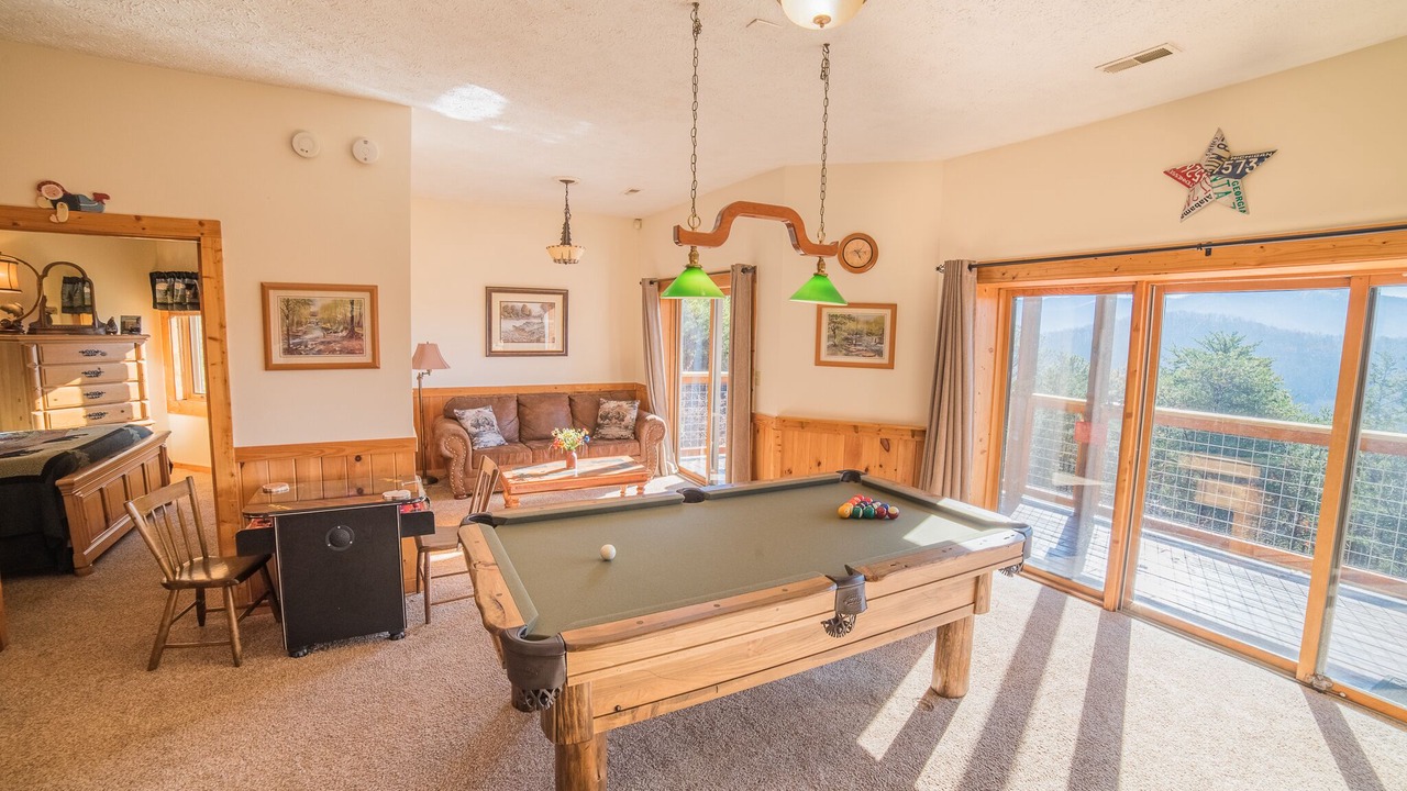 Photo of Bedroom in Sevierville