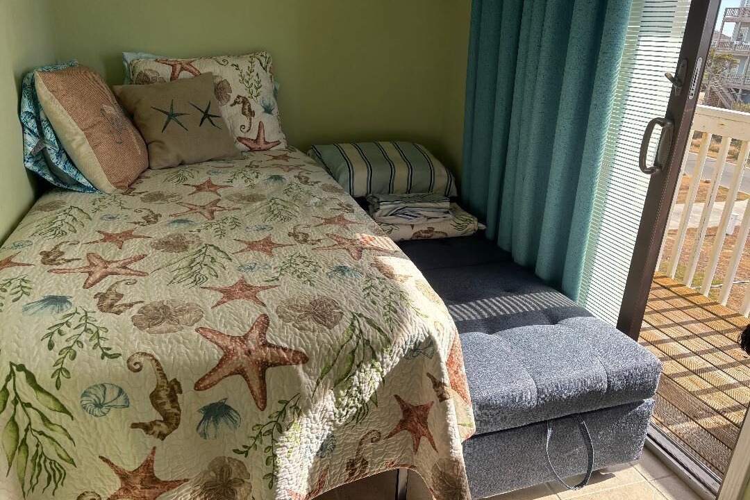Photo of Bedroom in Rodanthe