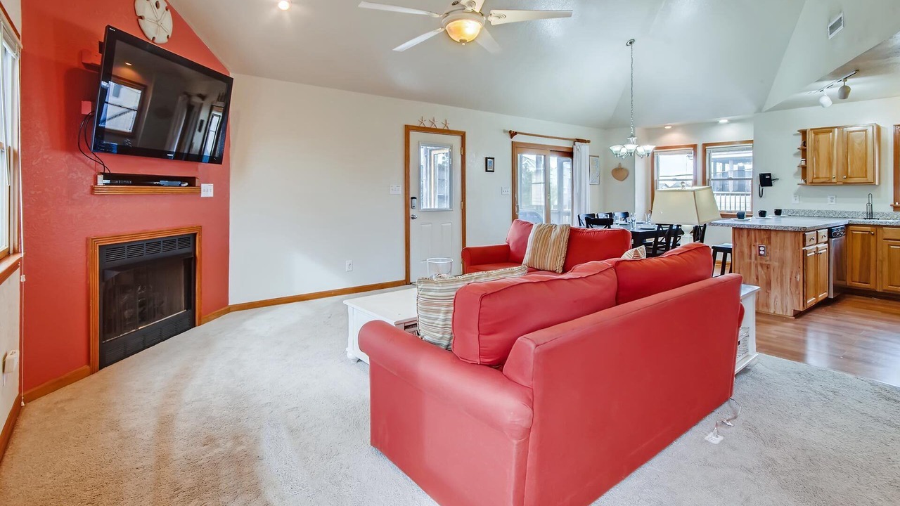 Photo of Bedroom in Waves