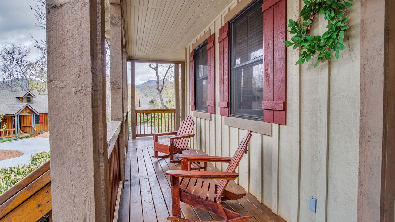 Photo of Patio Balcony in Bear Lake Reserve