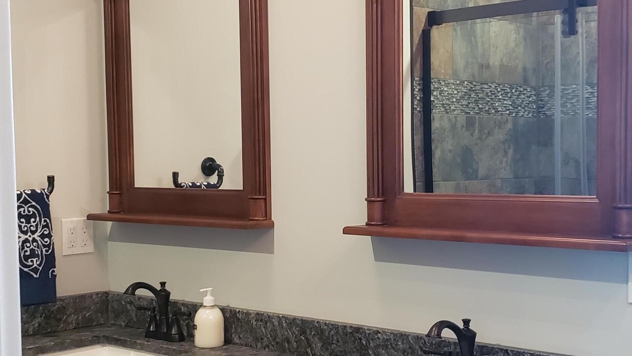 Photo of Bathroom in Byrdstown