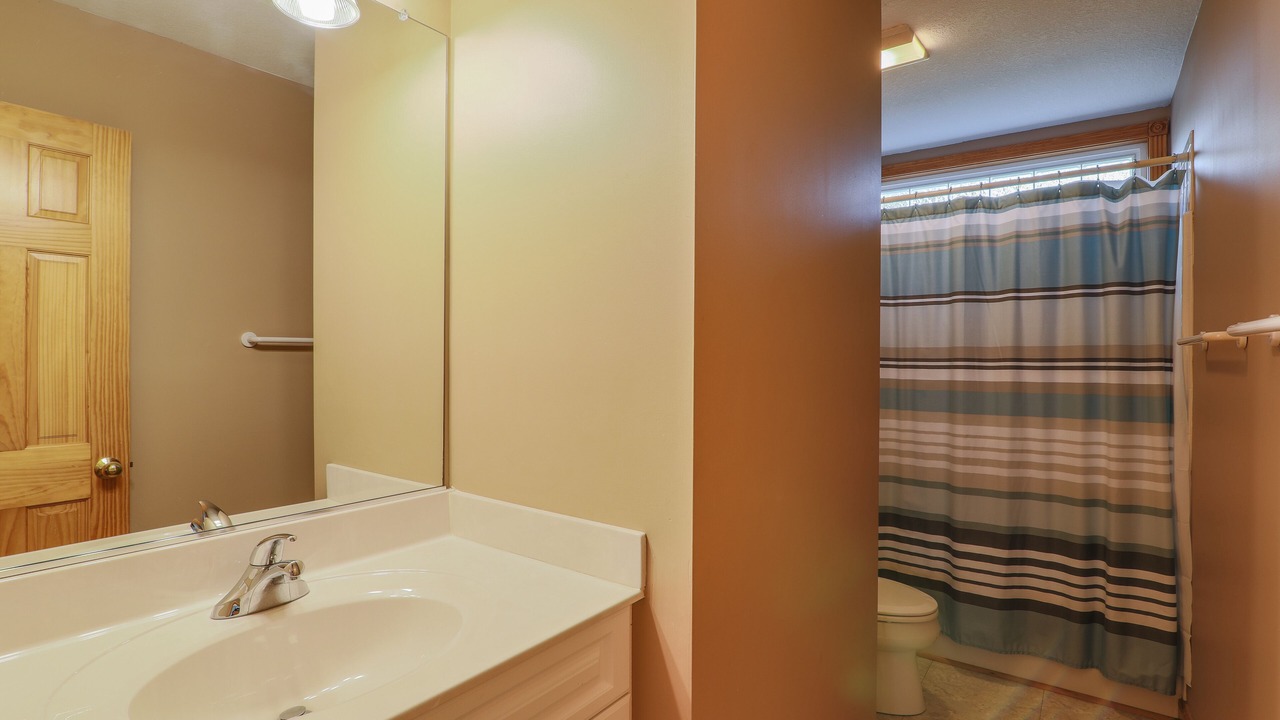 Photo of Bathroom in Corolla Light