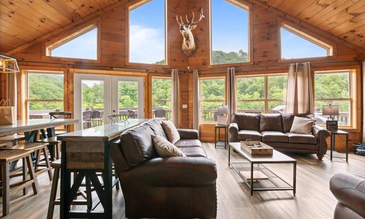Photo of Bedroom in Lakeside Estates