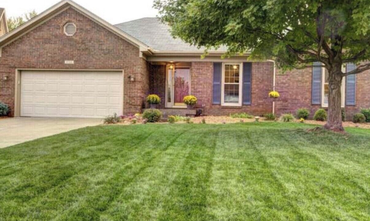 Photo of Outdoor in Jeffersontown