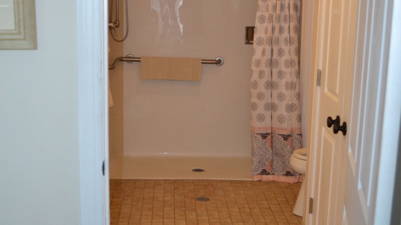 Photo of Bathroom in Morehead City