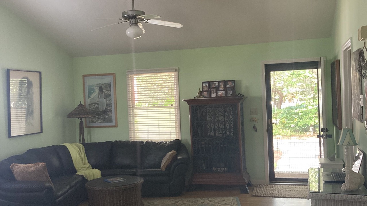 Photo of Livingroom in North Carolina Coast