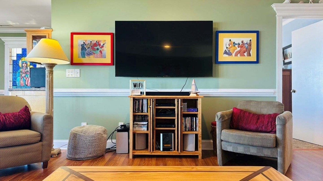 Photo of Livingroom in Holden Beach