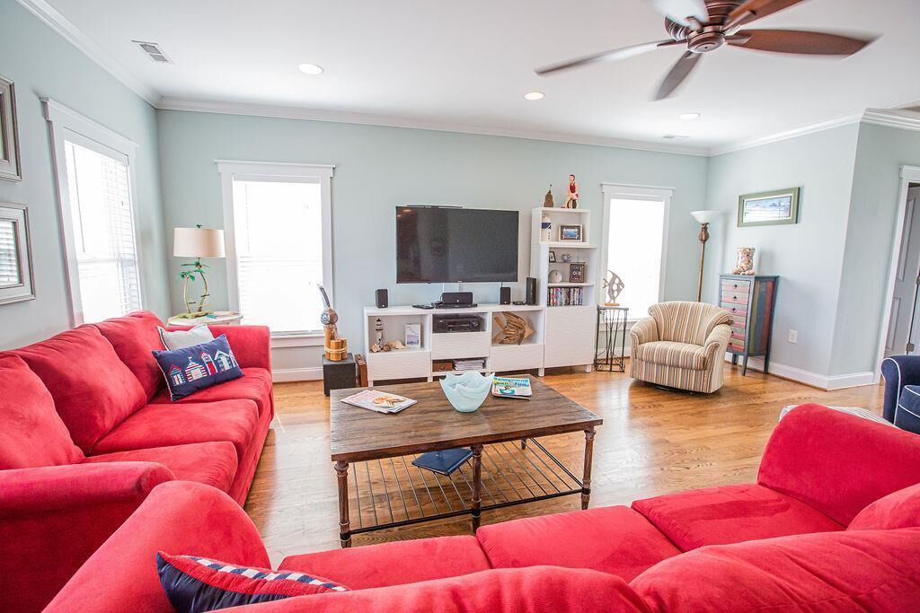 Photo of Livingroom in Holden Beach