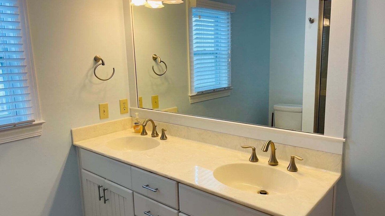 Photo of Bathroom in Holden Beach
