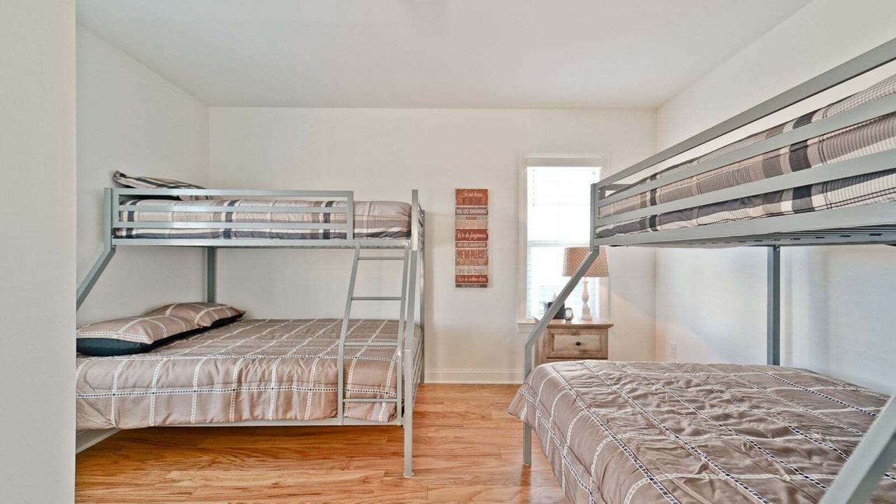 Photo of Bedroom in Holden Beach