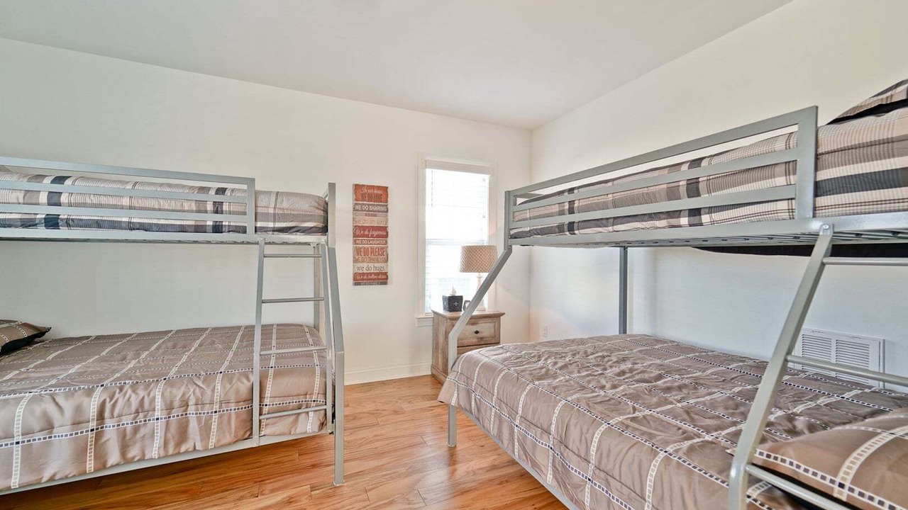 Photo of Bedroom in Holden Beach
