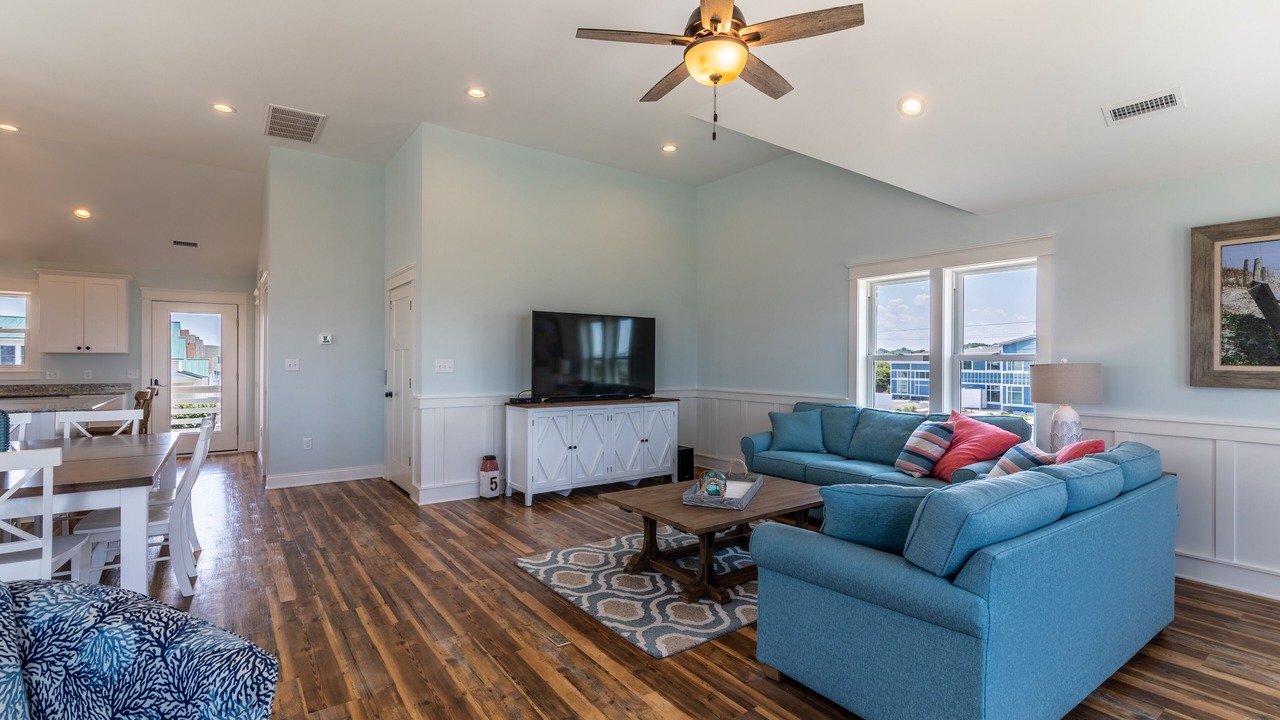 Photo of Livingroom in Kitty Hawk
