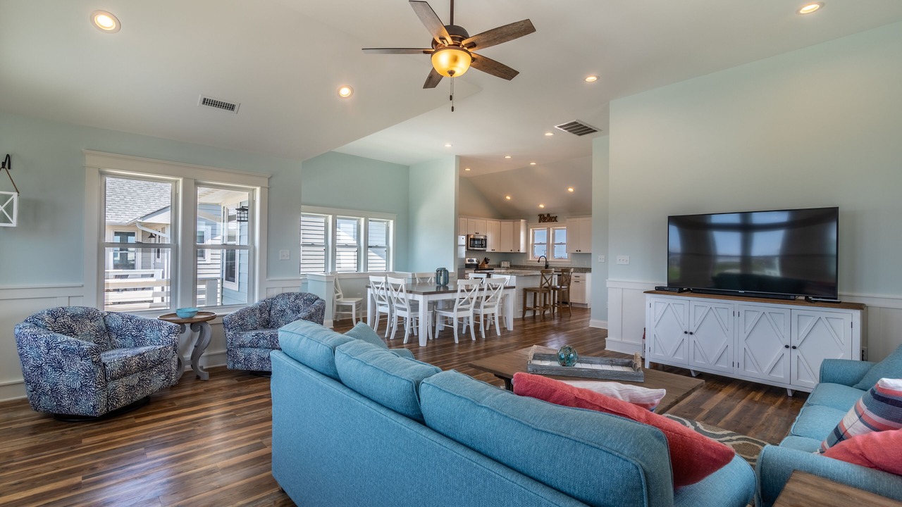 Photo of Livingroom in Kitty Hawk