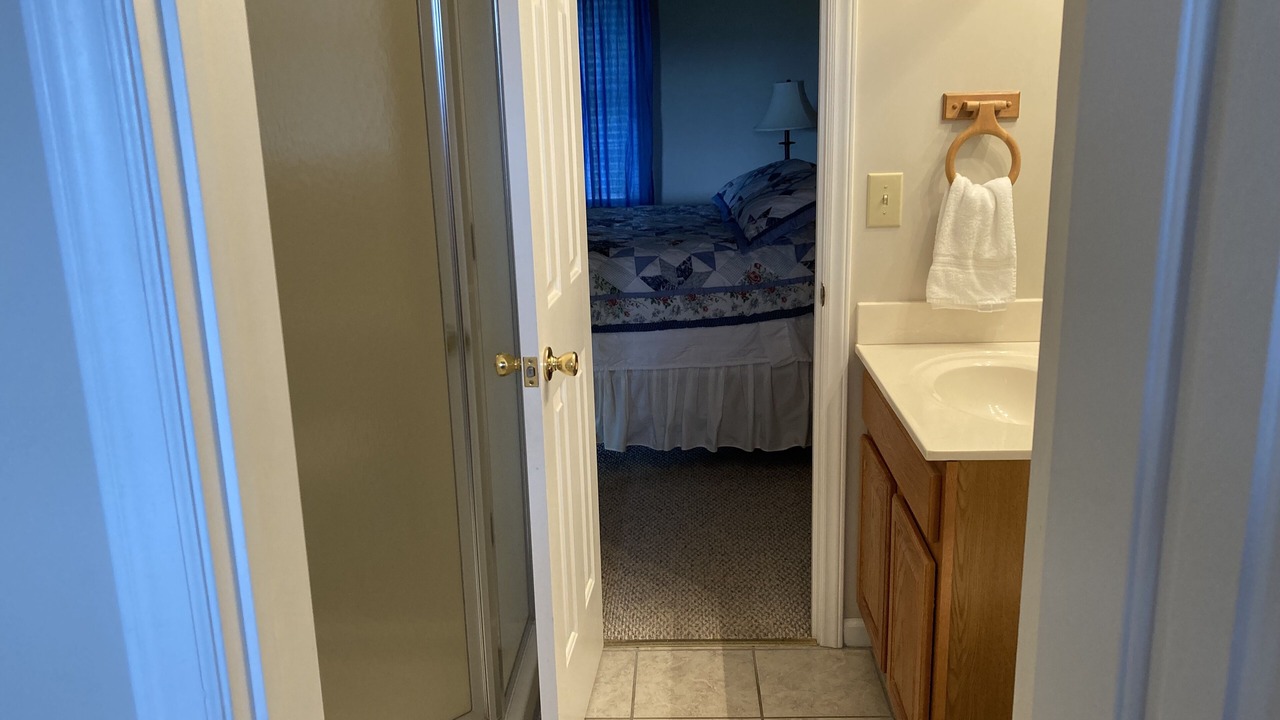 Photo of Bathroom in Blowing Rock