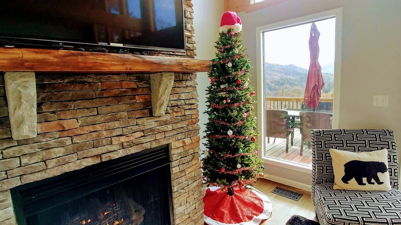 Photo of Bedroom in Bryson City