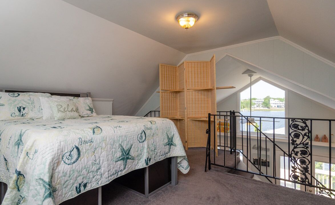 Photo of Bedroom in North Carolina Coast