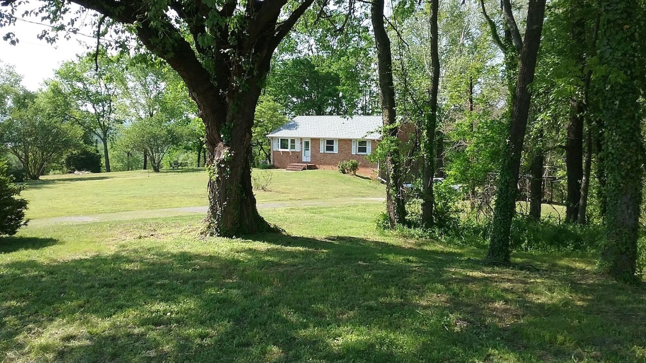 Photo of Outdoor in Mosby