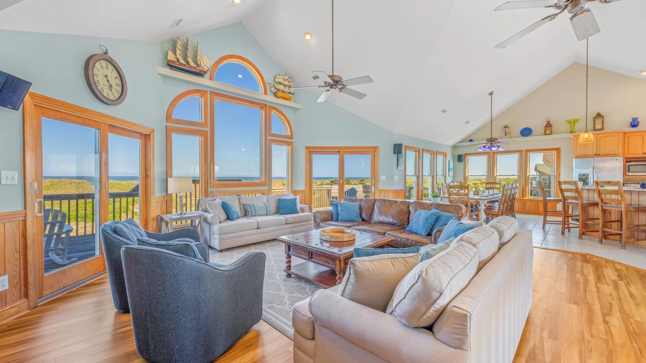 Photo of Bedroom in Waves