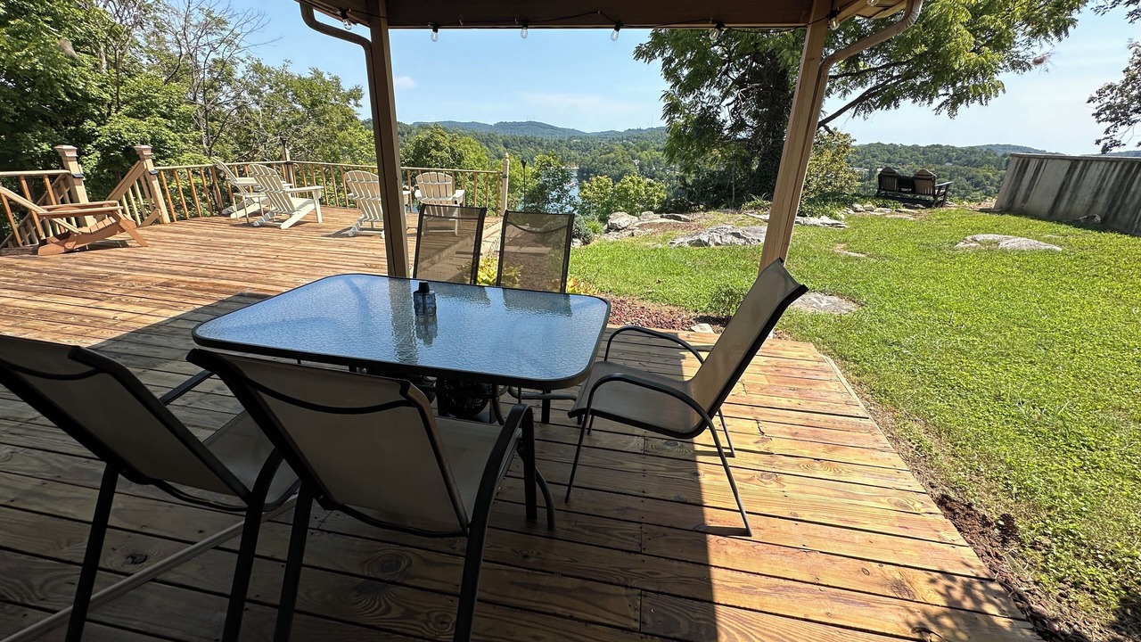 Photo of Outdoor in Bronston