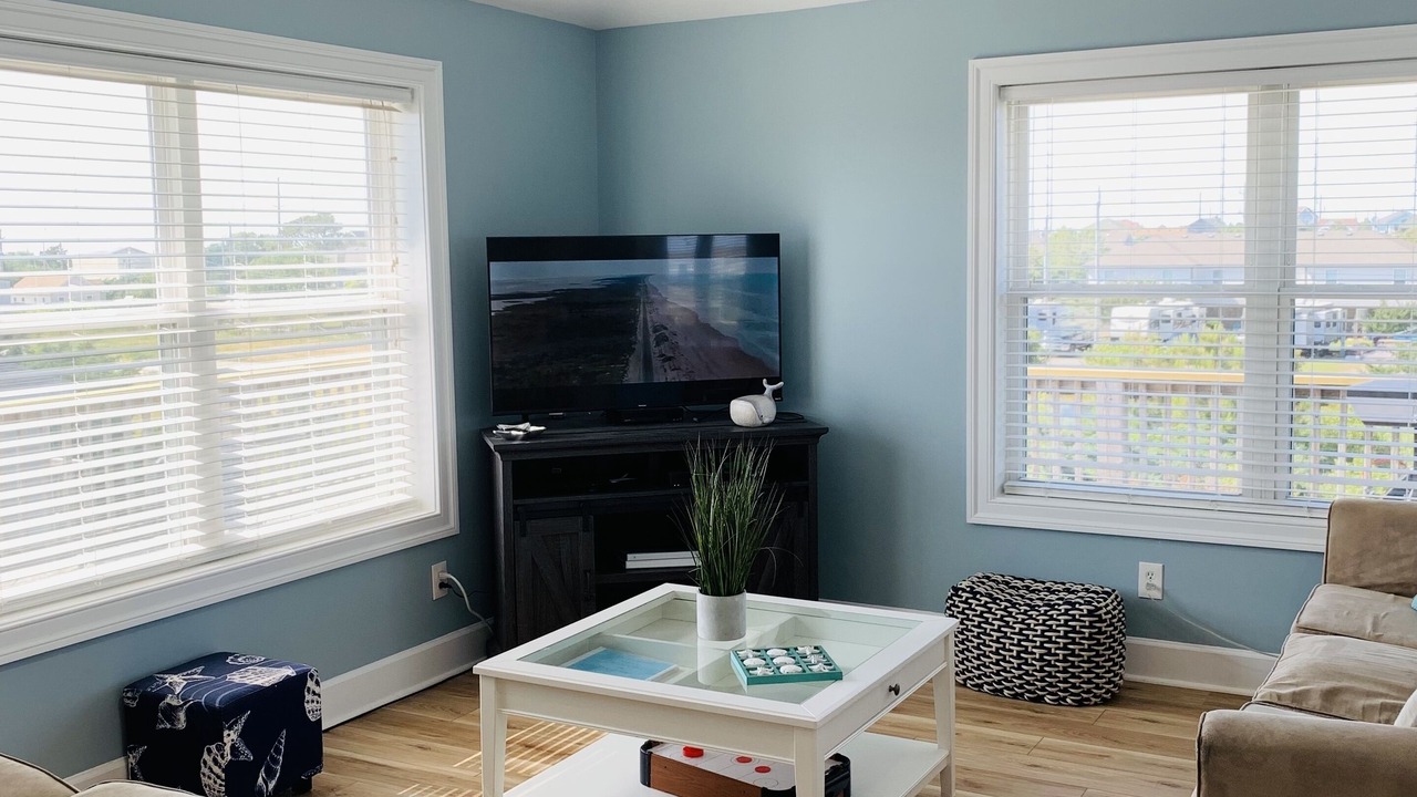 Photo of Livingroom in Waves