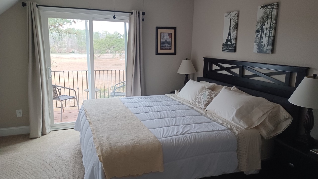 Photo of Bedroom in Carrollton