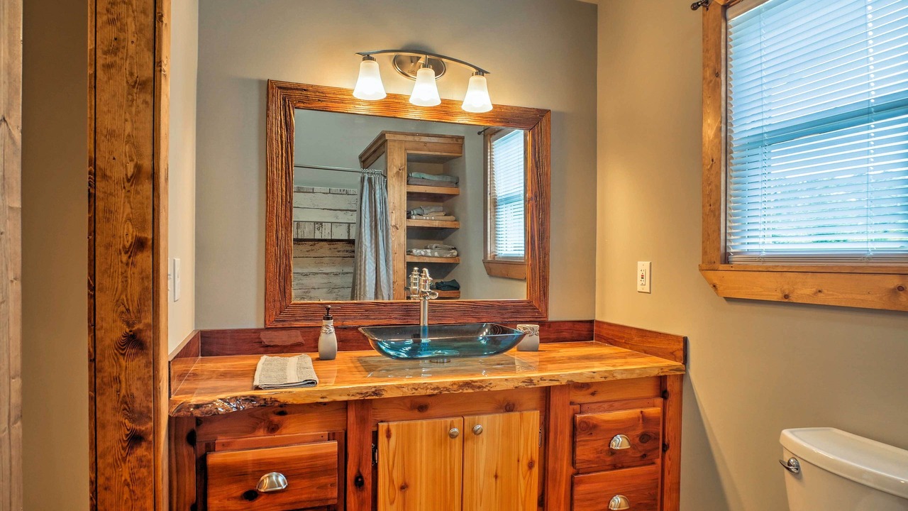 Photo of Bathroom in Summerville