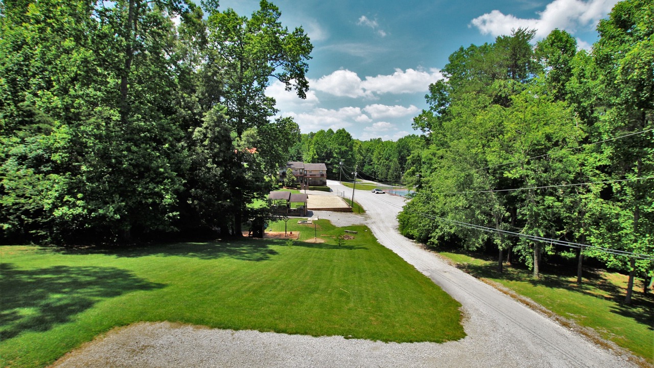 Photo of Outdoor in Monticello