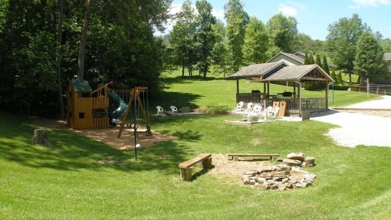 Photo of Others in Monticello