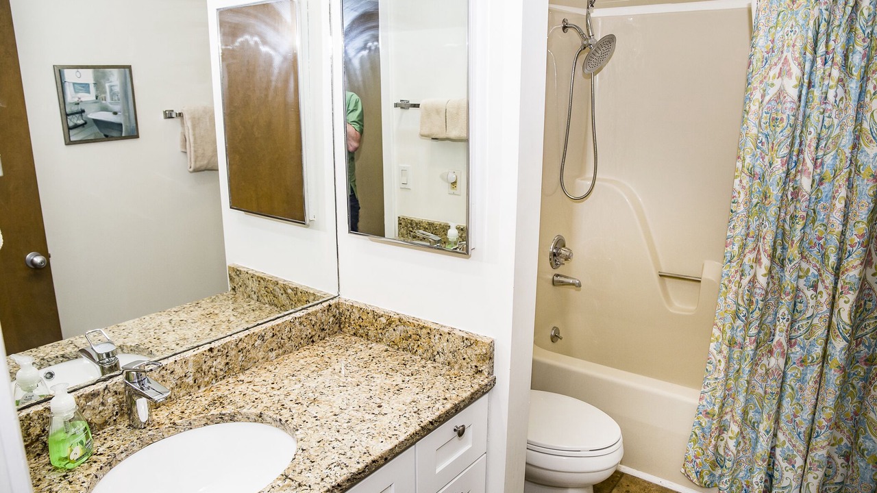 Photo of Bathroom in Fairfield Glade