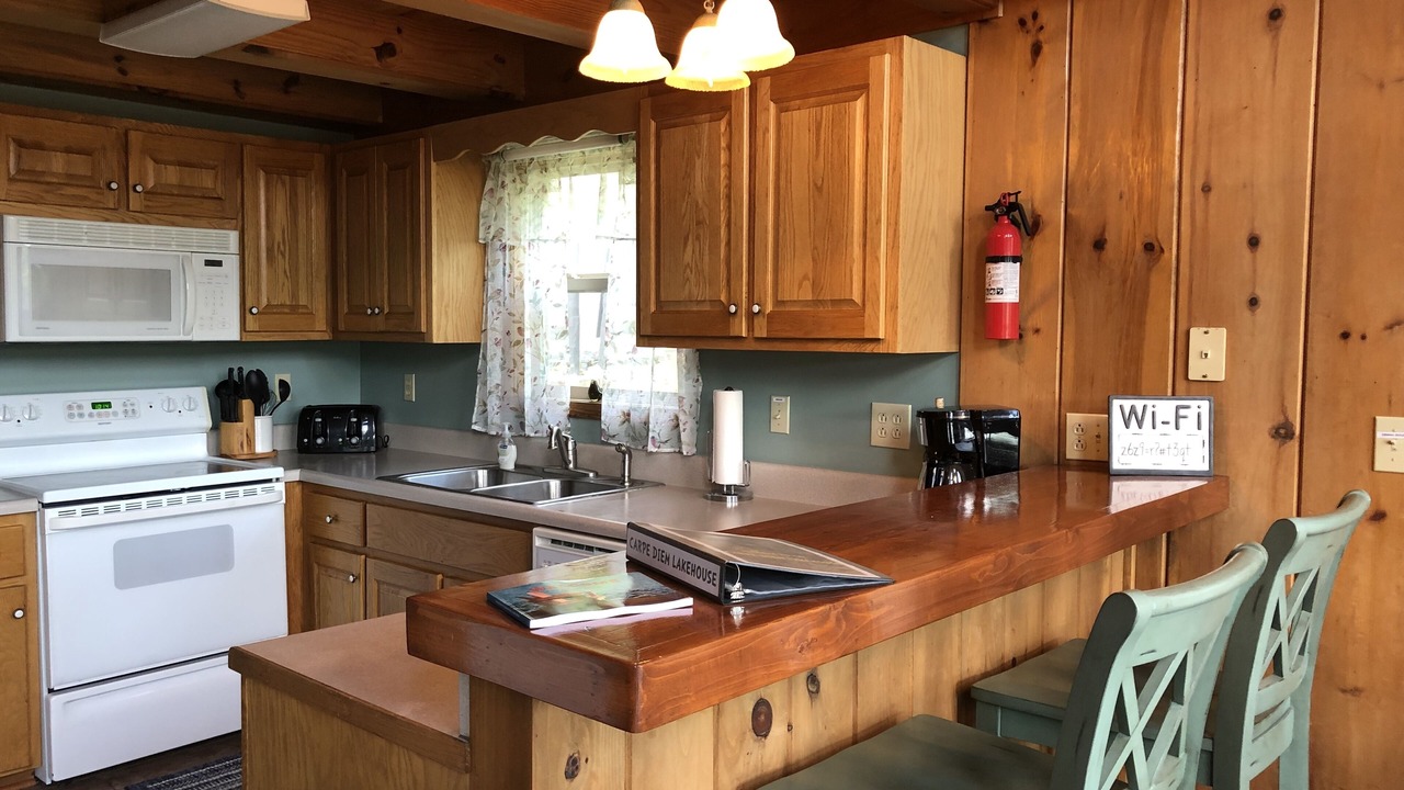 Photo of Kitchen in Flat Hollow Marina