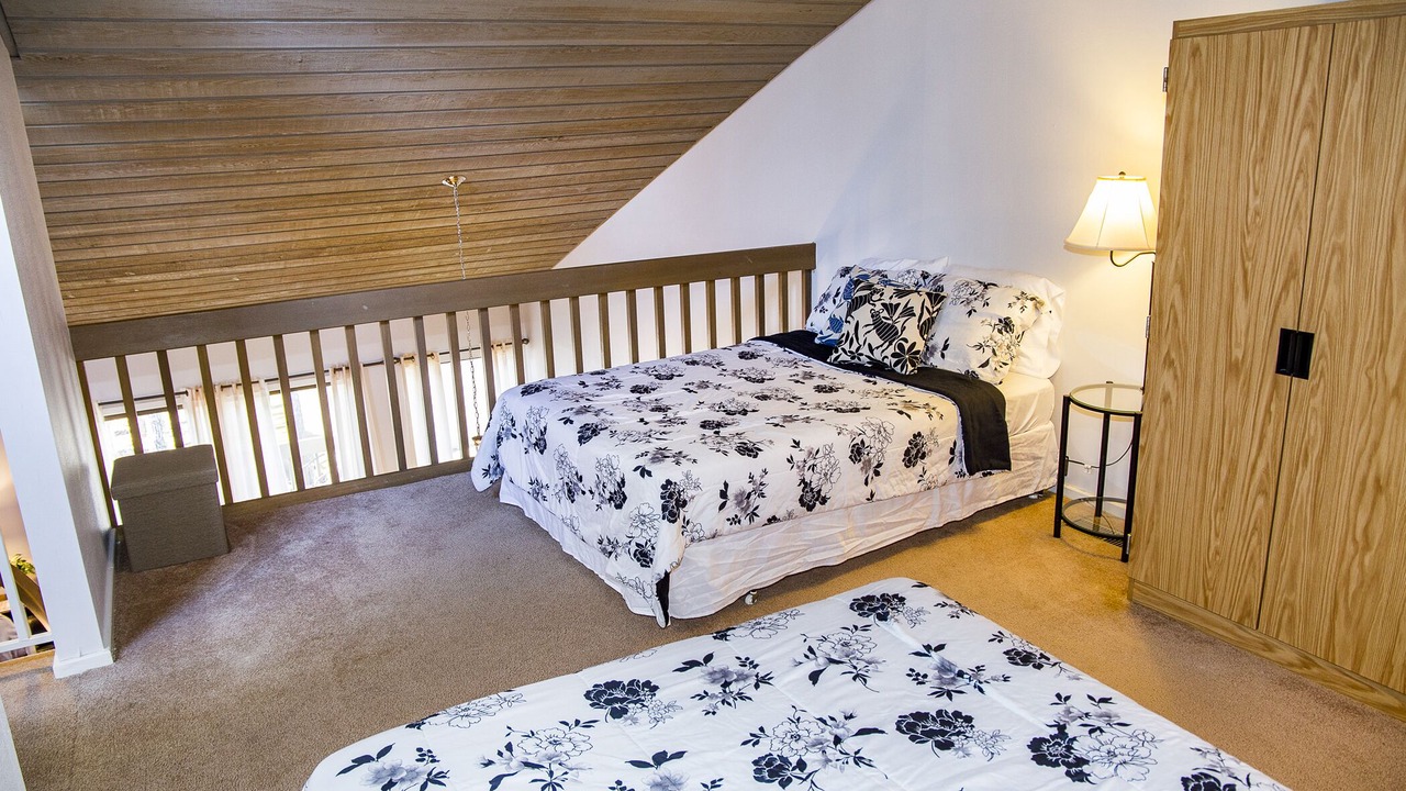 Photo of Bedroom in Fairfield Glade