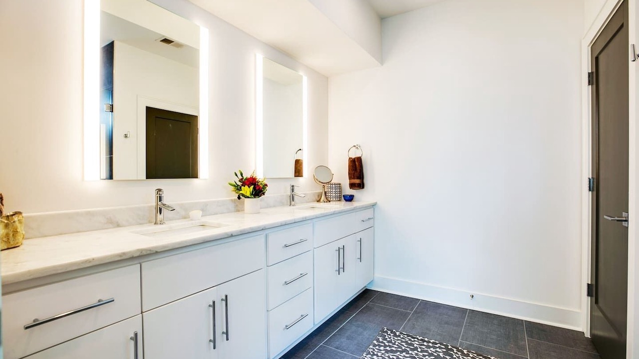 Photo of Bathroom in Hope Gardens